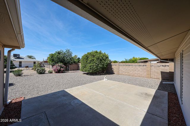 17402 N LINDGREN Avenue, Sun City, AZ 85351