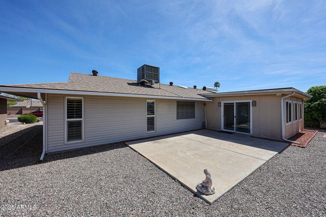17402 N LINDGREN Avenue, Sun City, AZ 85351