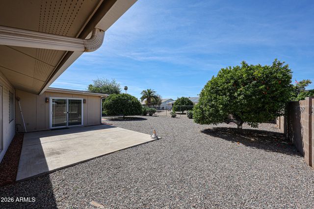 17402 N LINDGREN Avenue, Sun City, AZ 85351