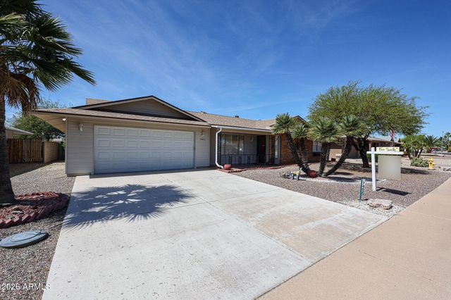 17402 N LINDGREN Avenue, Sun City, AZ 85351