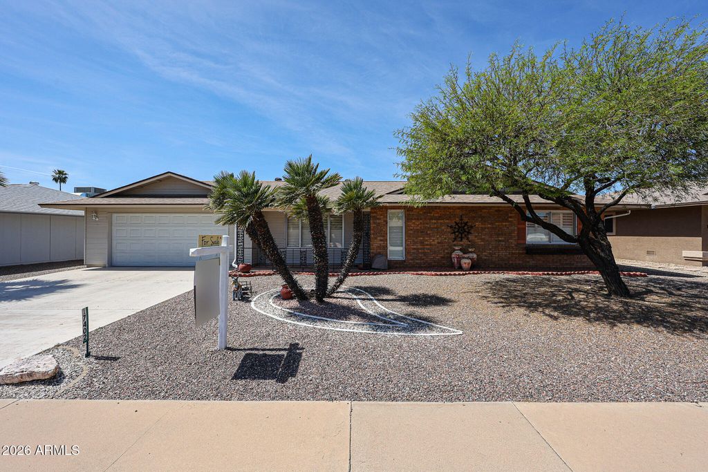17402 N LINDGREN Avenue, Sun City, AZ 85351