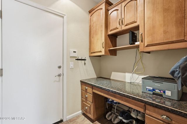 2724 E Sawyer Road, Green Valley, AZ 85614