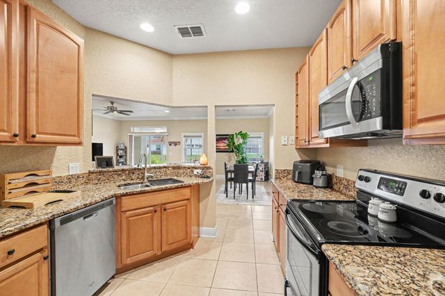 1800 Kole Place 103, Melbourne, FL 32935