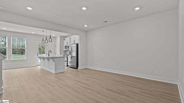 513 W Norvell Court, Spartanburg, SC 29307