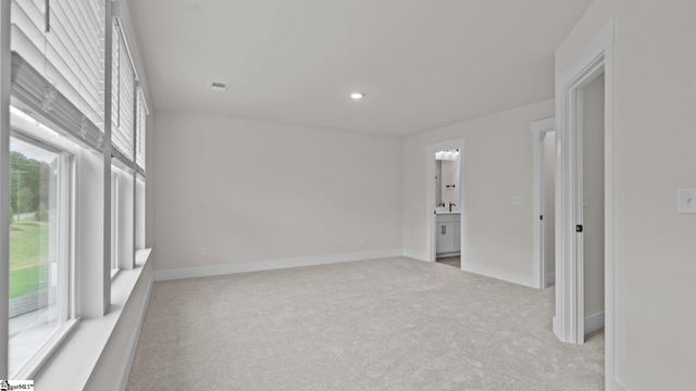 513 W Norvell Court, Spartanburg, SC 29307