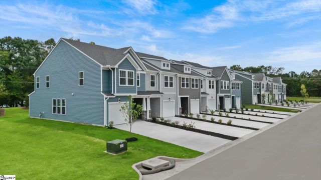513 W Norvell Court, Spartanburg, SC 29307