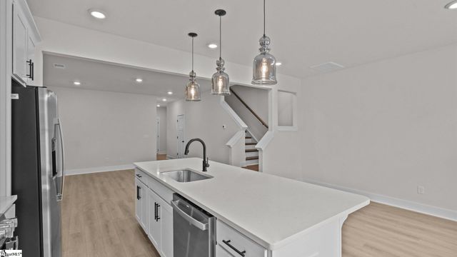 513 W Norvell Court, Spartanburg, SC 29307