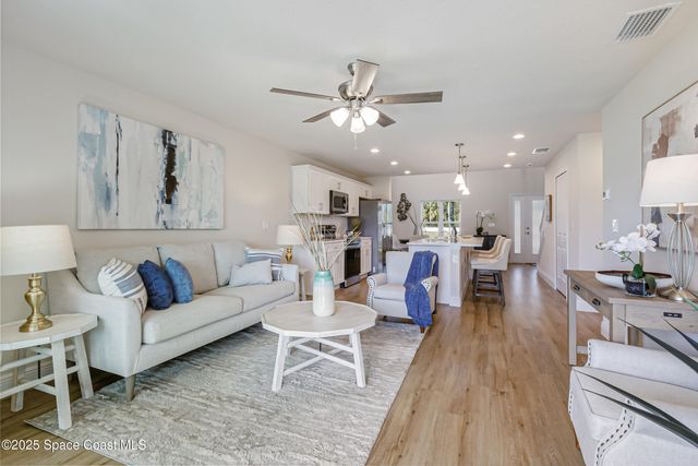187 Hidden Woods Place, Melbourne, FL 32901