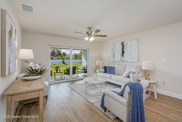 187 Hidden Woods Place, Melbourne, FL 32901