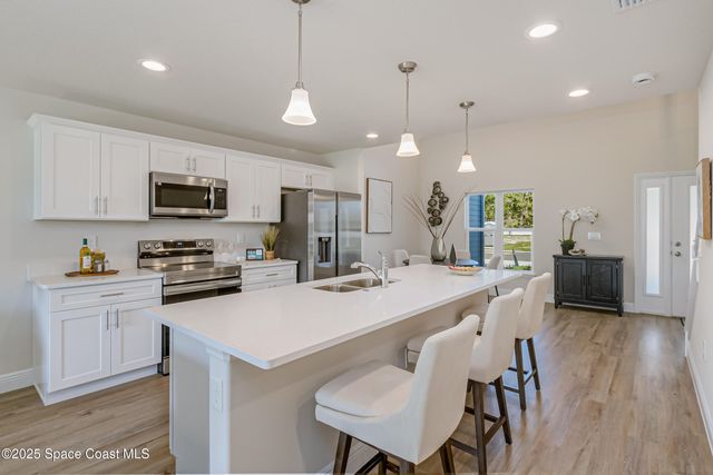 187 Hidden Woods Place, Melbourne, FL 32901