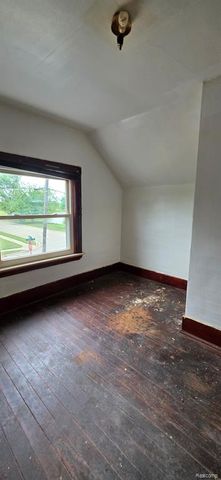 428 Ideal Street, Milan, MI 48160
