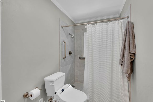 720 Parkins Mill Road, Greenville, SC 29607