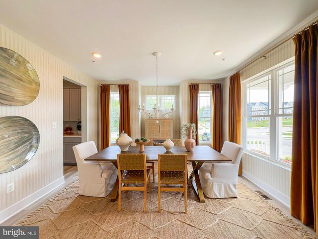 10524 COSMOS, La Plata, MD 20646