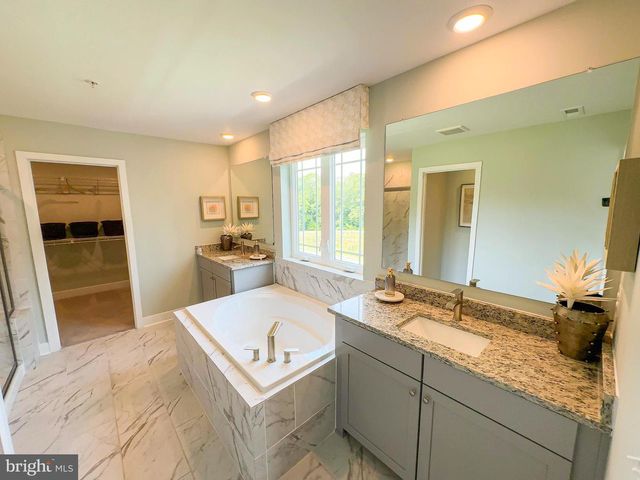 10524 COSMOS, La Plata, MD 20646
