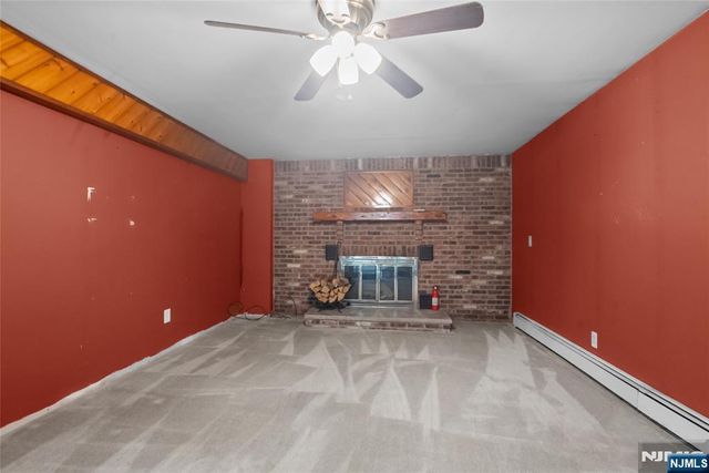 181 State Rt 284, Wantage, NJ 07461