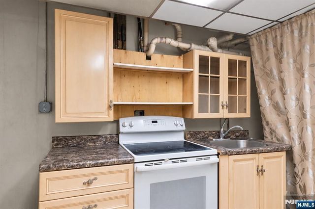 181 State Rt 284, Wantage, NJ 07461