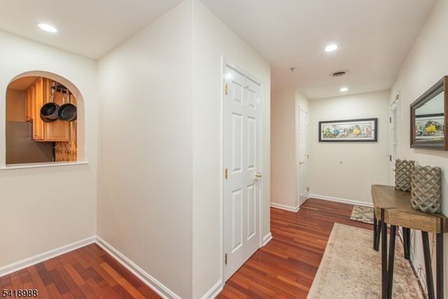 91 Roseland Ave C7, Caldwell Boro Twp., NJ 07006