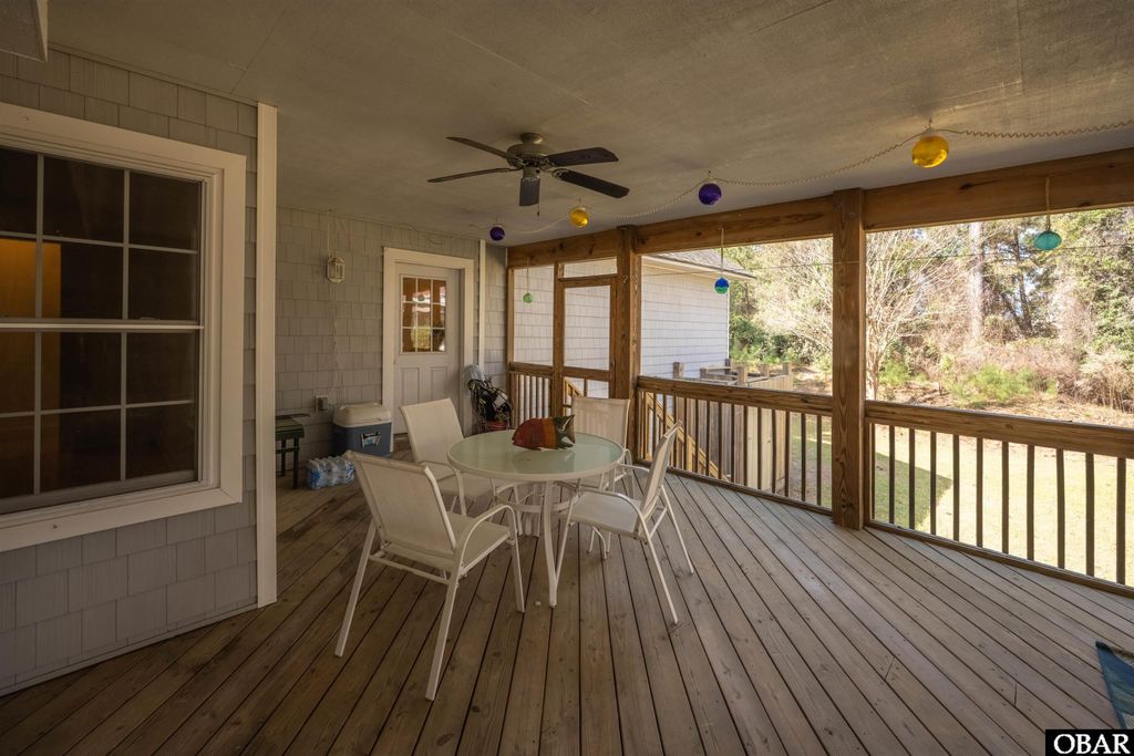 Image 38 of property listing at 2032 Creek Road Lot 8, Kitty Hawk, NC 27949