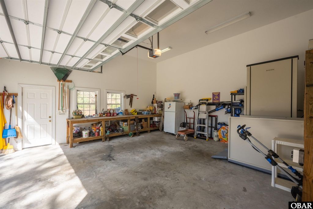 Image 43 of property listing at 2032 Creek Road Lot 8, Kitty Hawk, NC 27949