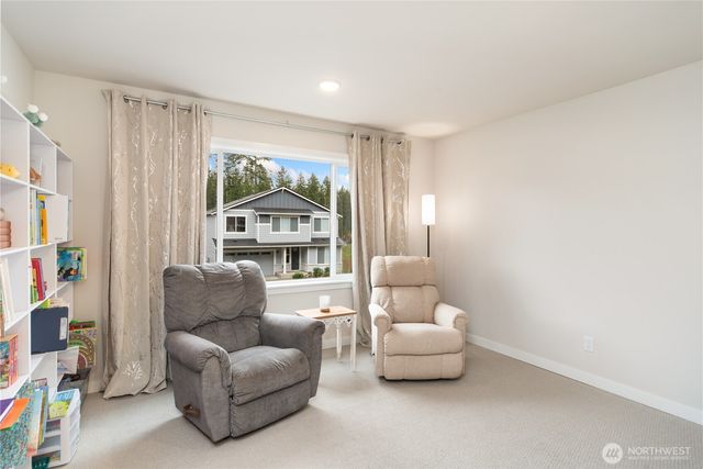 1777 Ashby Avenue NW, Poulsbo, WA 98370