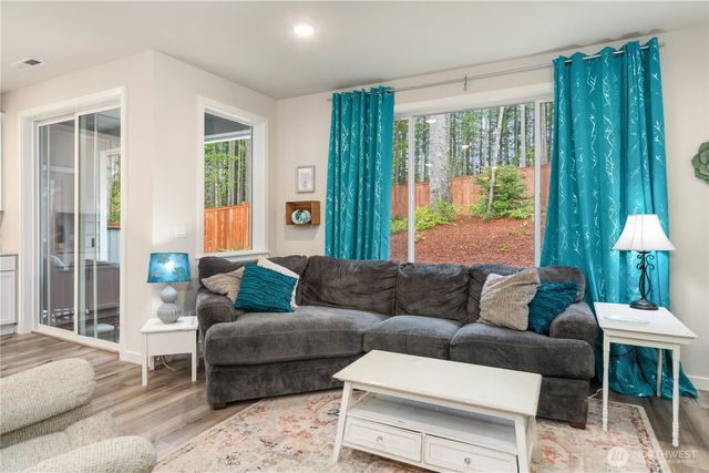 1777 Ashby Avenue NW, Poulsbo, WA 98370