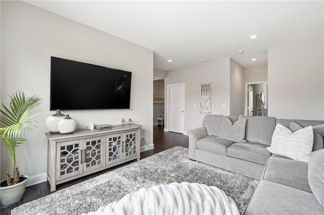 2151 Hempstead Court, Snellville, GA 30078
