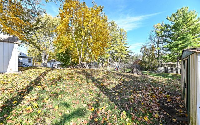 30119 Moccasin DRIVE, Burlington, WI 53105