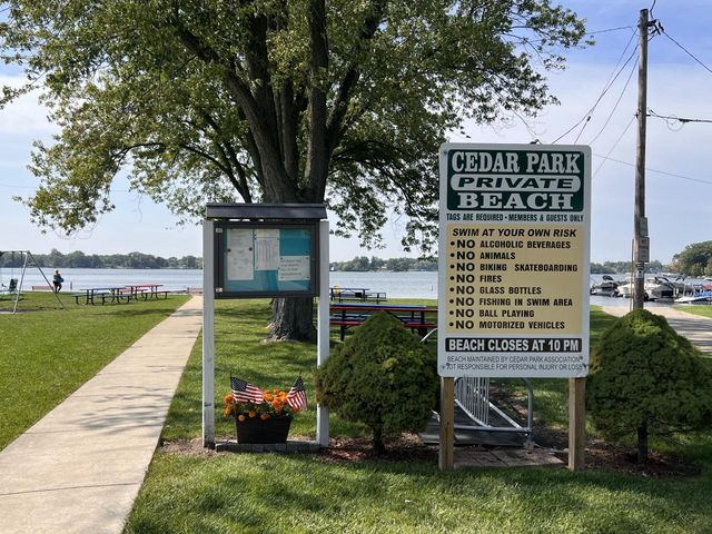 30119 Moccasin DRIVE, Burlington, WI 53105