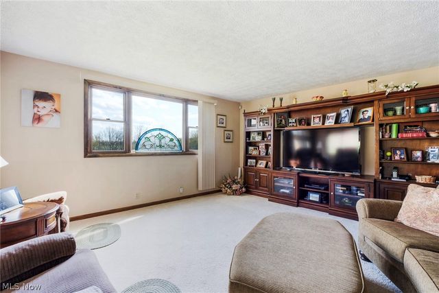 38894 Mattix Road, Lisbon, OH 44432