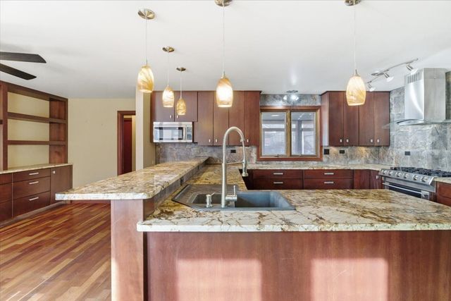 10160 W Fairbanks Avenue, Beach Park, IL 60099