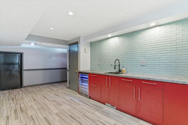 10160 W Fairbanks Avenue, Beach Park, IL 60099