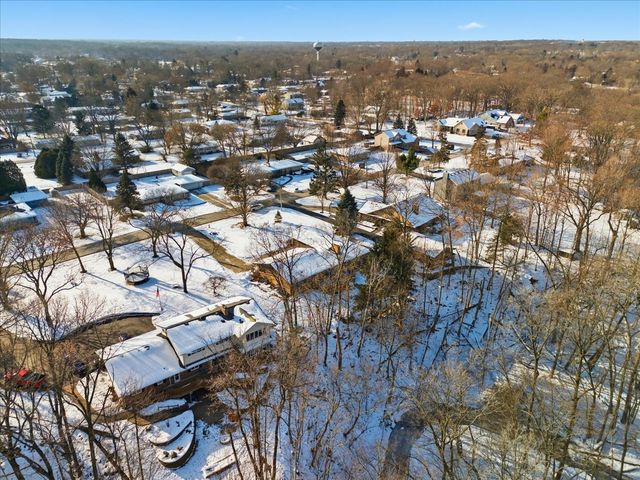 10160 W Fairbanks Avenue, Beach Park, IL 60099