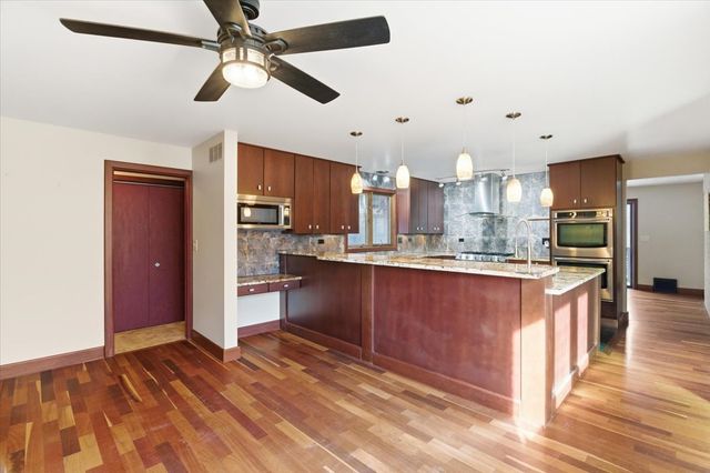 10160 W Fairbanks Avenue, Beach Park, IL 60099