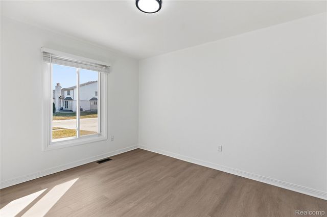 15019 Kelly Court, Shelby Charter Township, MI 48315