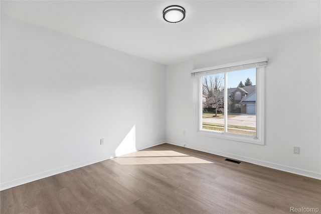 15019 Kelly Court, Shelby Charter Township, MI 48315