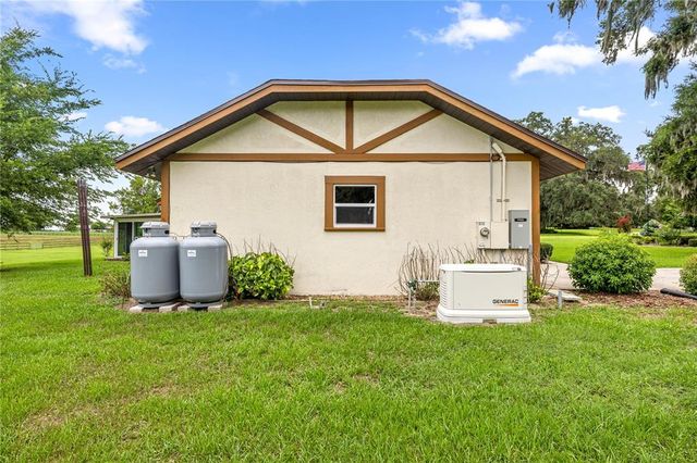 12131 NE 10TH TERRACE, Ocala, FL 34479