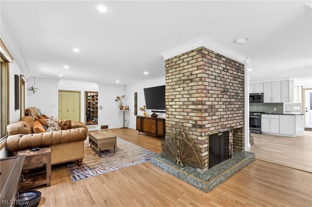 3875 Fairway Drive, Canfield, OH 44406