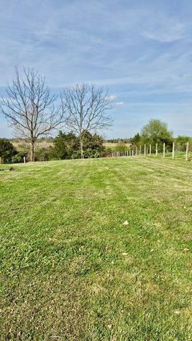 135 Lovette Lane, Harrodsburg, KY 40330