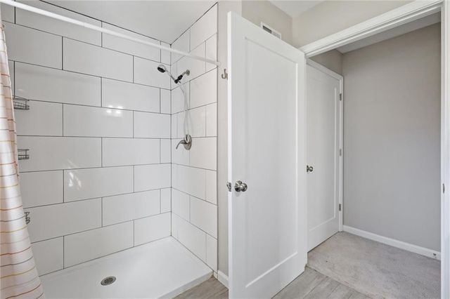 11612 W 100th Street, Overland Park, KS 66214