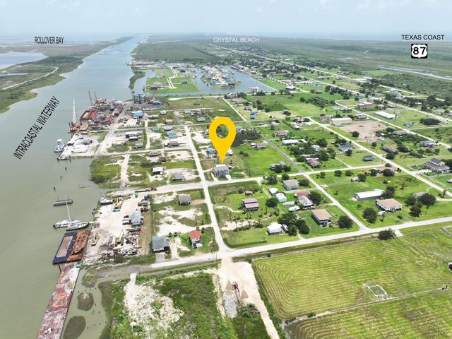 1308 Quarles Avenue, Port Bolivar, TX 77650