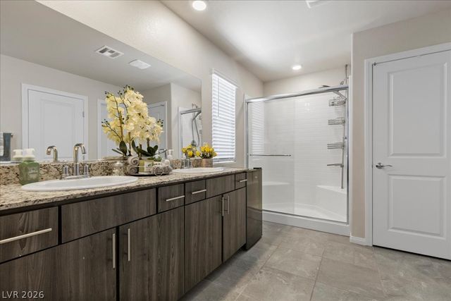 3759 North Andorian Avenue, North Las Vegas, NV 89084