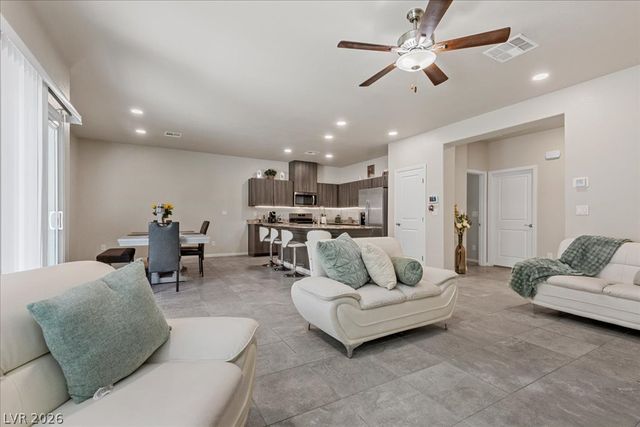 3759 North Andorian Avenue, North Las Vegas, NV 89084