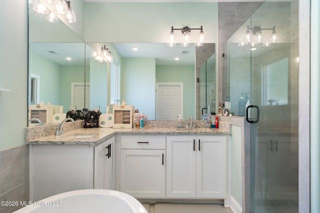 2112 Laughter Road, Nesbit, MS 38651
