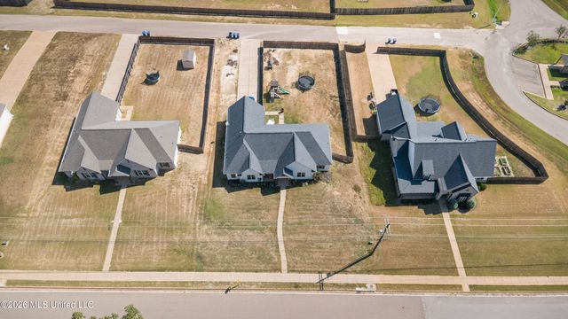 2112 Laughter Road, Nesbit, MS 38651