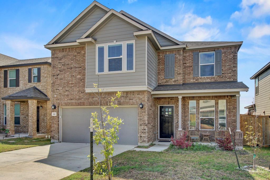 180 Outlaw DR, Jarrell, TX 76537