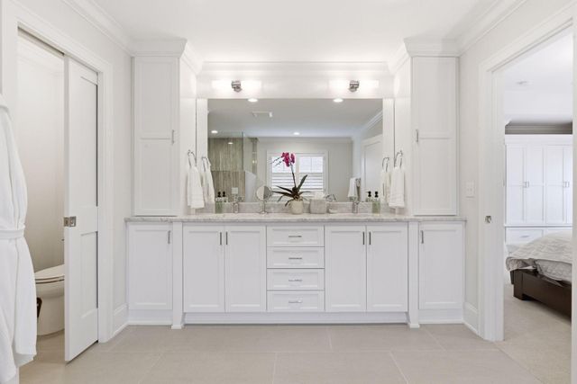 1774 Girard Avenue S, Minneapolis, MN 55403