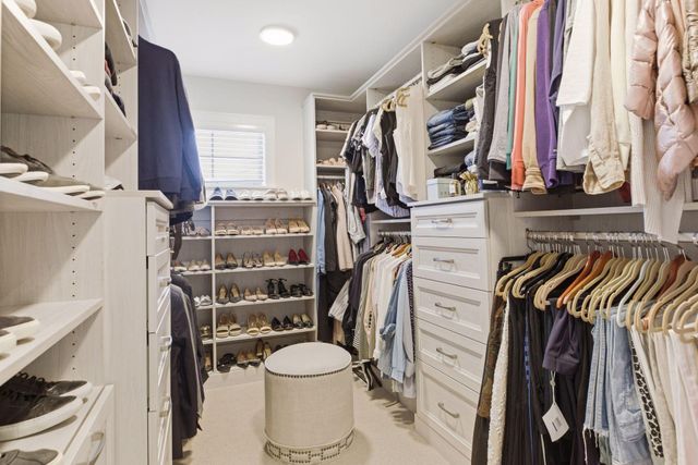 1774 Girard Avenue S, Minneapolis, MN 55403