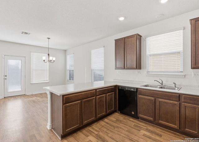 245 BLACKTAIL DR, New Braunfels, TX 78130