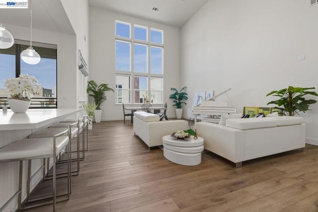 1748 Kilowatt Way 402, Fremont, CA 94539