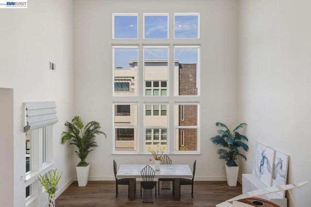 1748 Kilowatt Way 402, Fremont, CA 94539